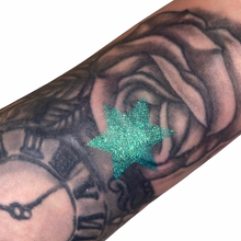 Load image into Gallery viewer, Aurora Duochrome Eyeshadow