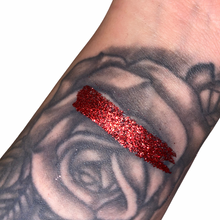 Load image into Gallery viewer, Strawberry Lace Pressed Glitter
