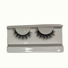 Load image into Gallery viewer, Dreamer Faux Mink Lash
